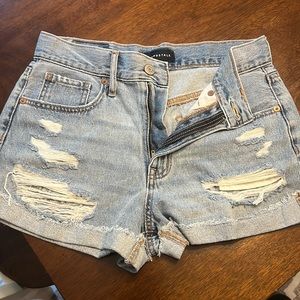 Aero jean shorts